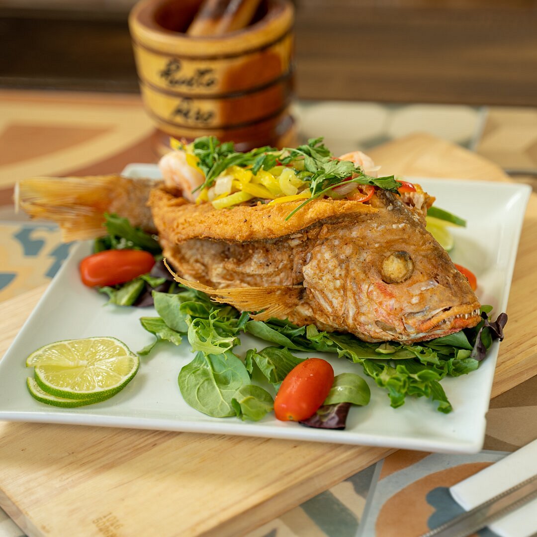 Patria Mia Restaurant Fajardo Puerto Rico Cayo Icacos Shrimp Filled Fried Snapper